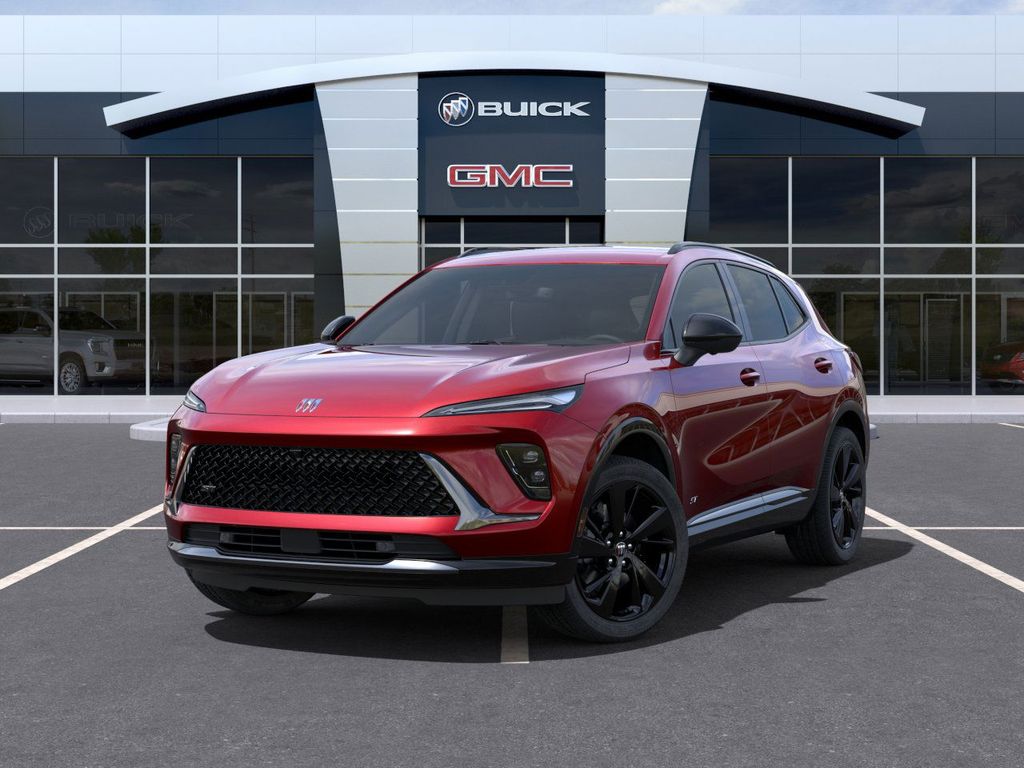 2025 Buick Envision Sport Touring Image 3 of 25