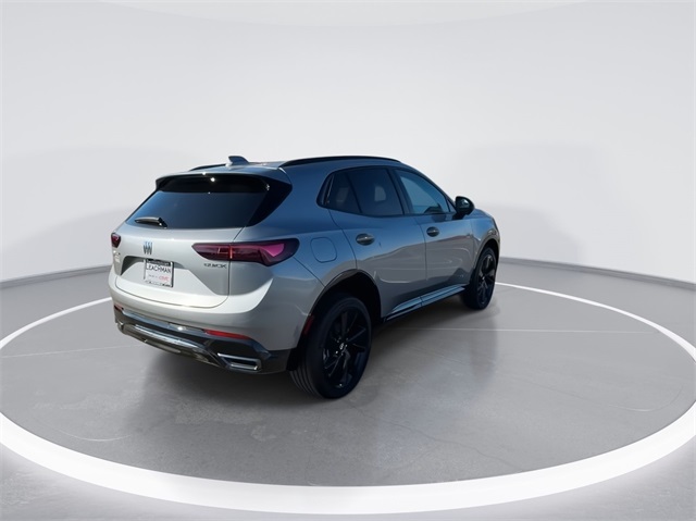 Vehicle image 17 of 47