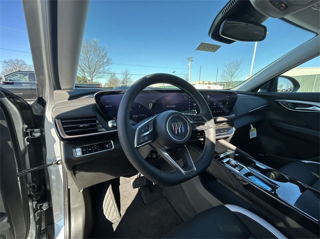 Vehicle image 26 of 47