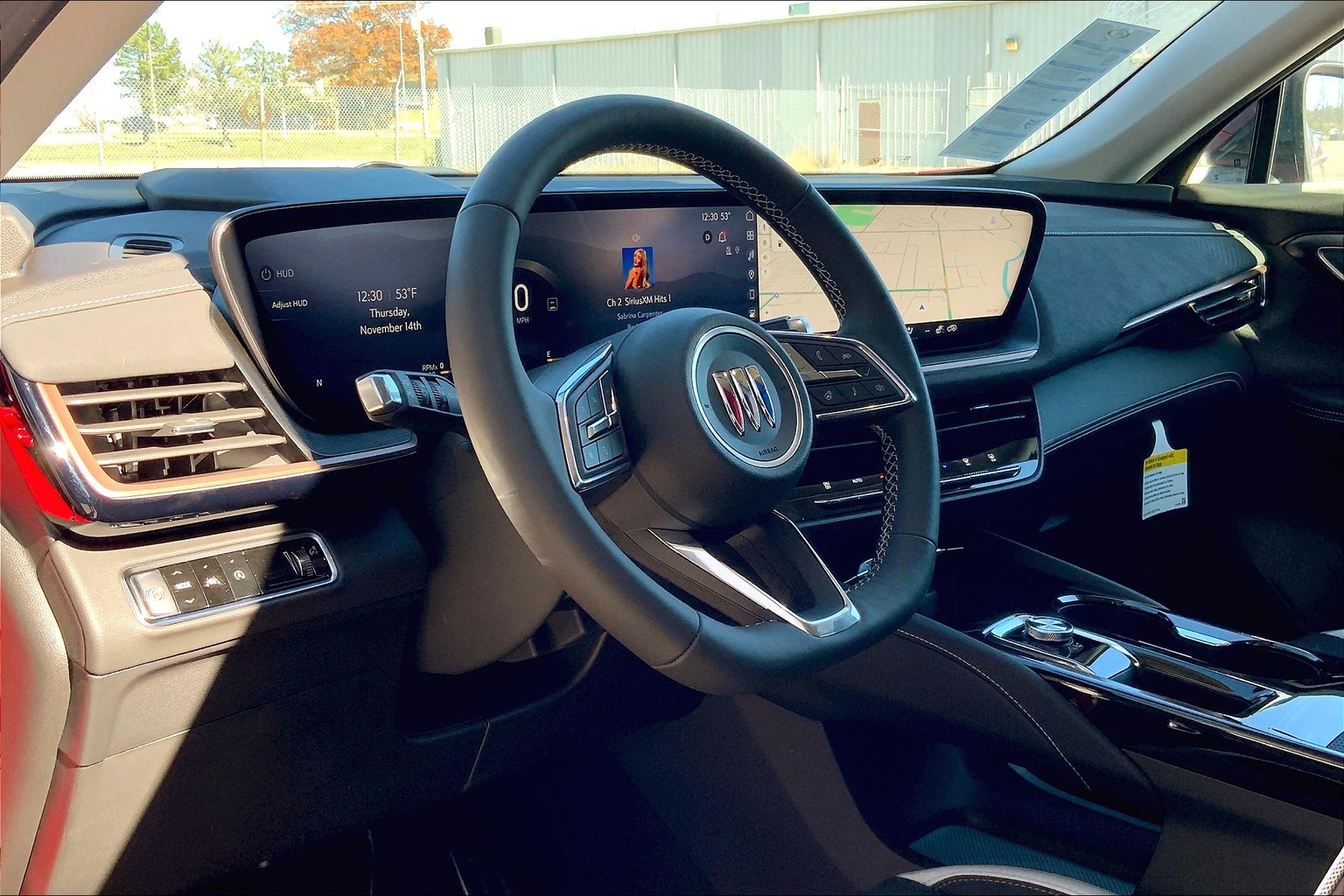 Vehicle image 16 of 40