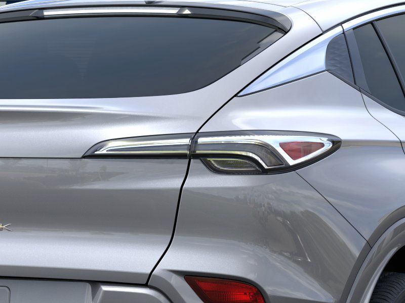 Vehicle image 11 of 24