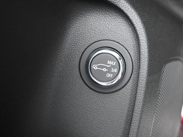 Vehicle image 42 of 46