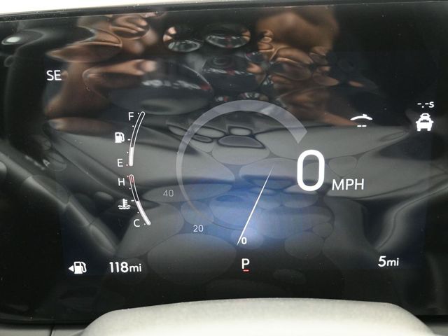 Vehicle image 31 of 46