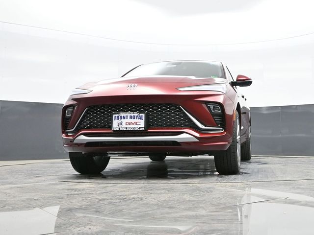 Vehicle image 25 of 46