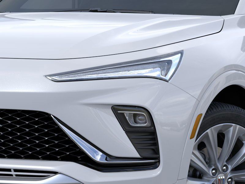 Vehicle image 10 of 24