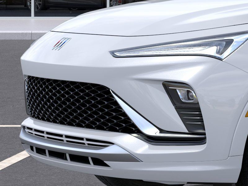 Vehicle image 13 of 24