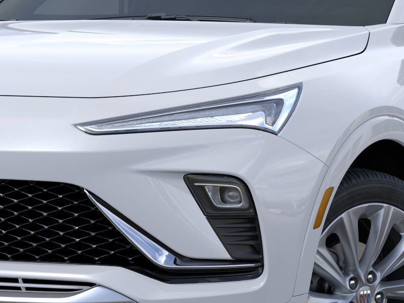 Vehicle image 10 of 24