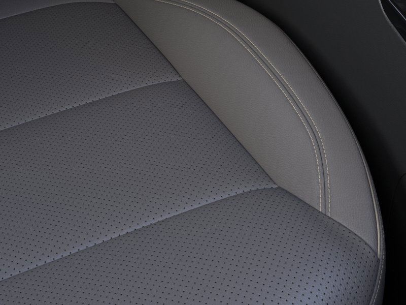 Vehicle image 21 of 24