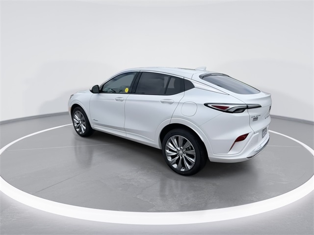 Vehicle image 21 of 45
