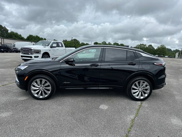 Vehicle image 9 of 32