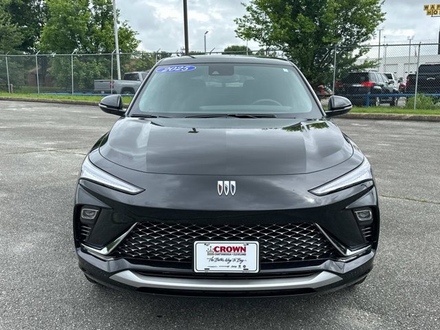 Vehicle image 3 of 32