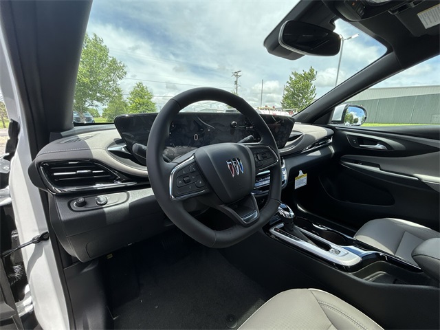 Vehicle image 26 of 46
