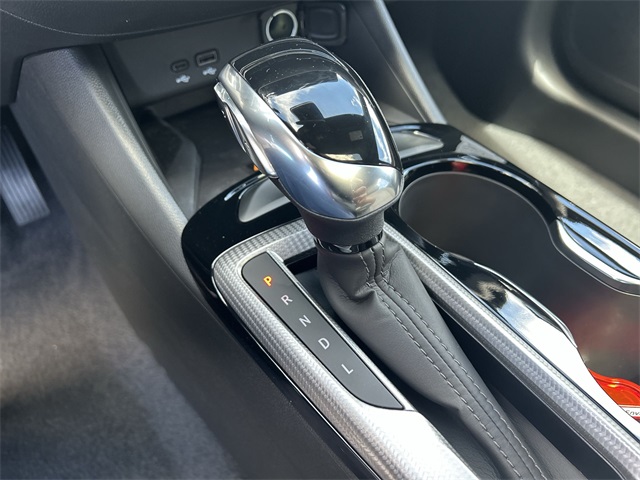 Vehicle image 31 of 46