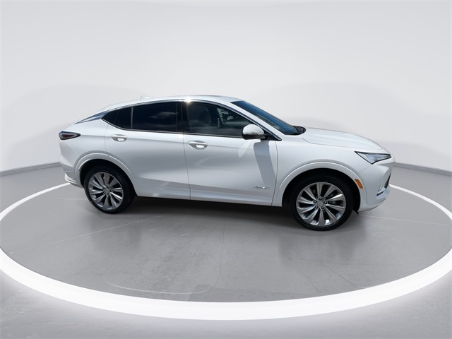 Vehicle image 13 of 46