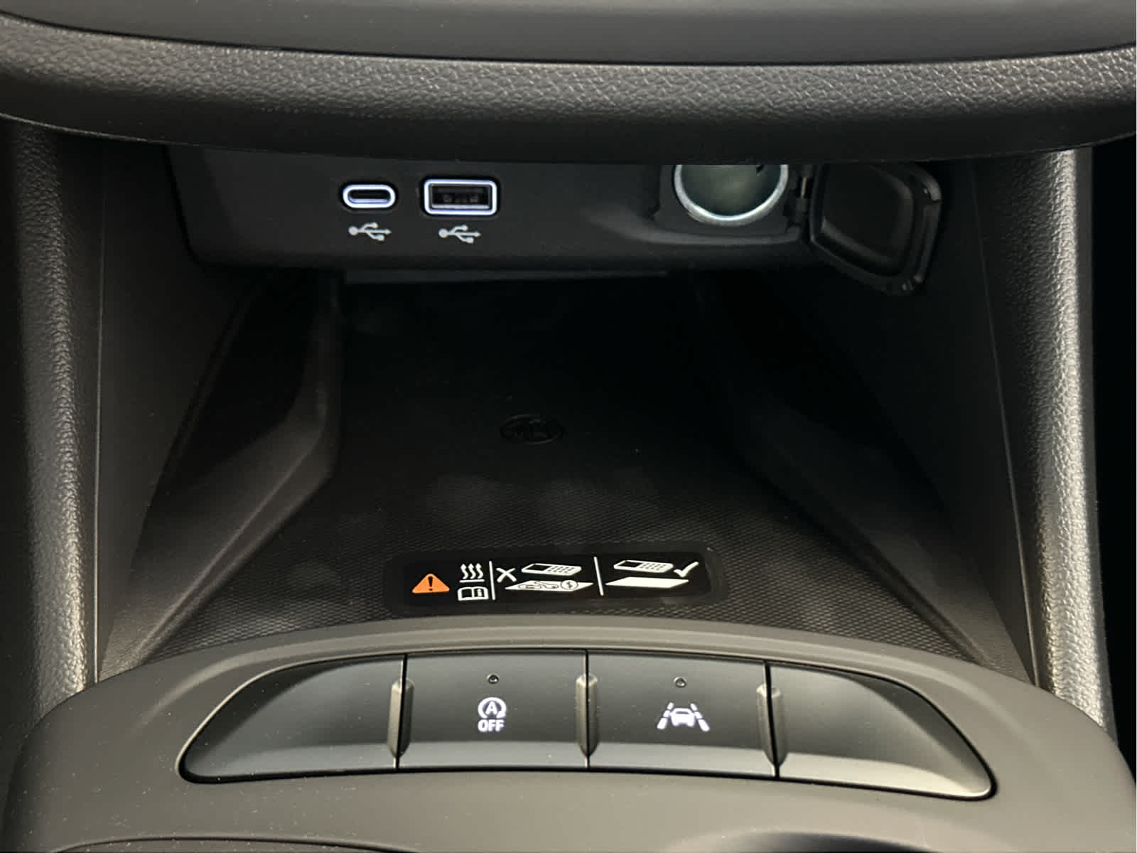 Vehicle image 45 of 48