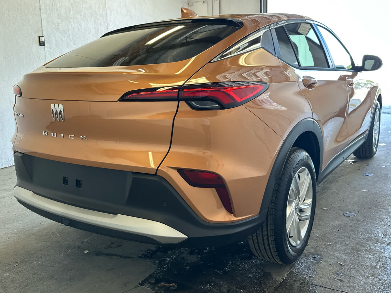 Vehicle image 4 of 48