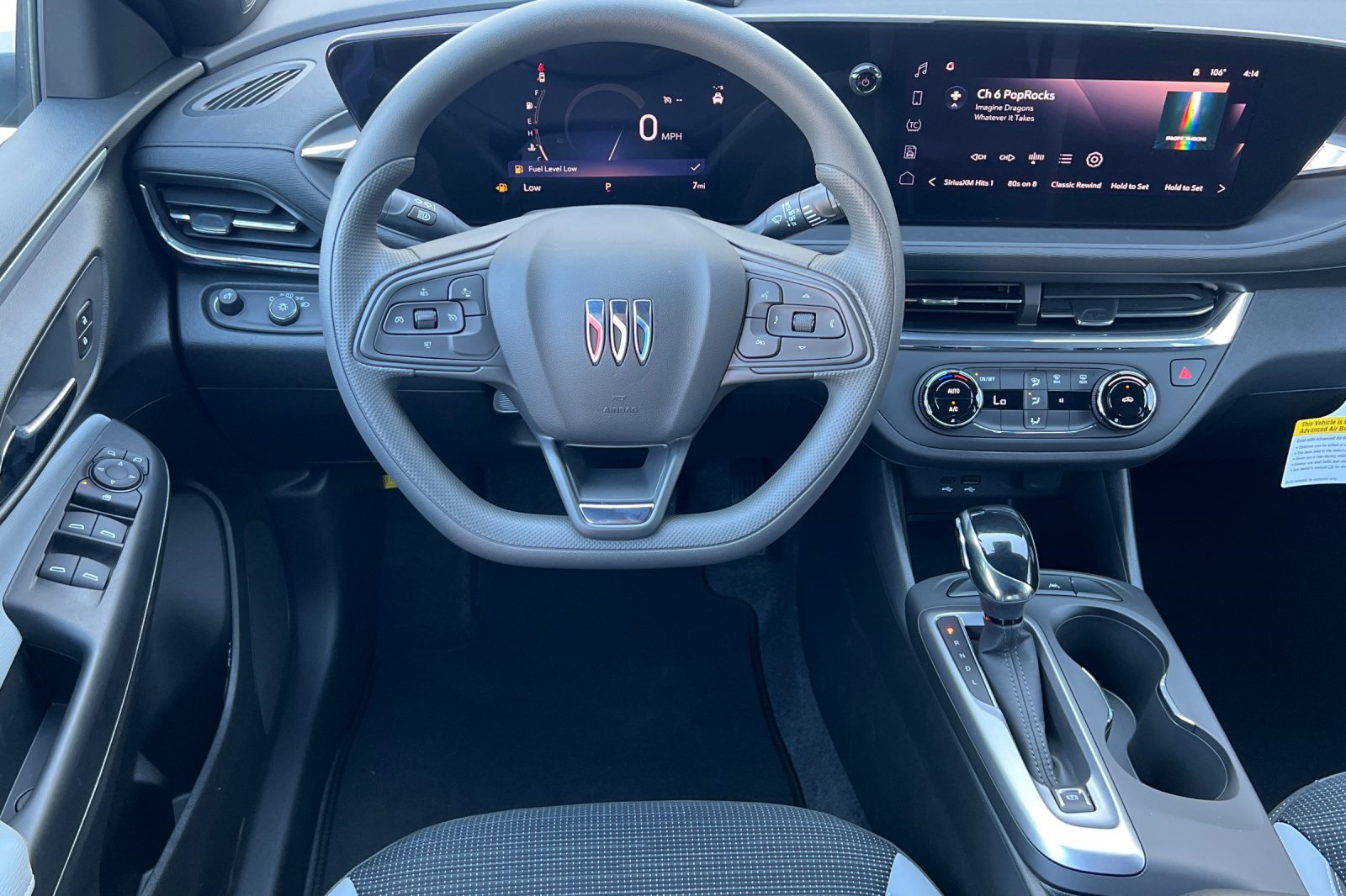Vehicle image 10 of 31