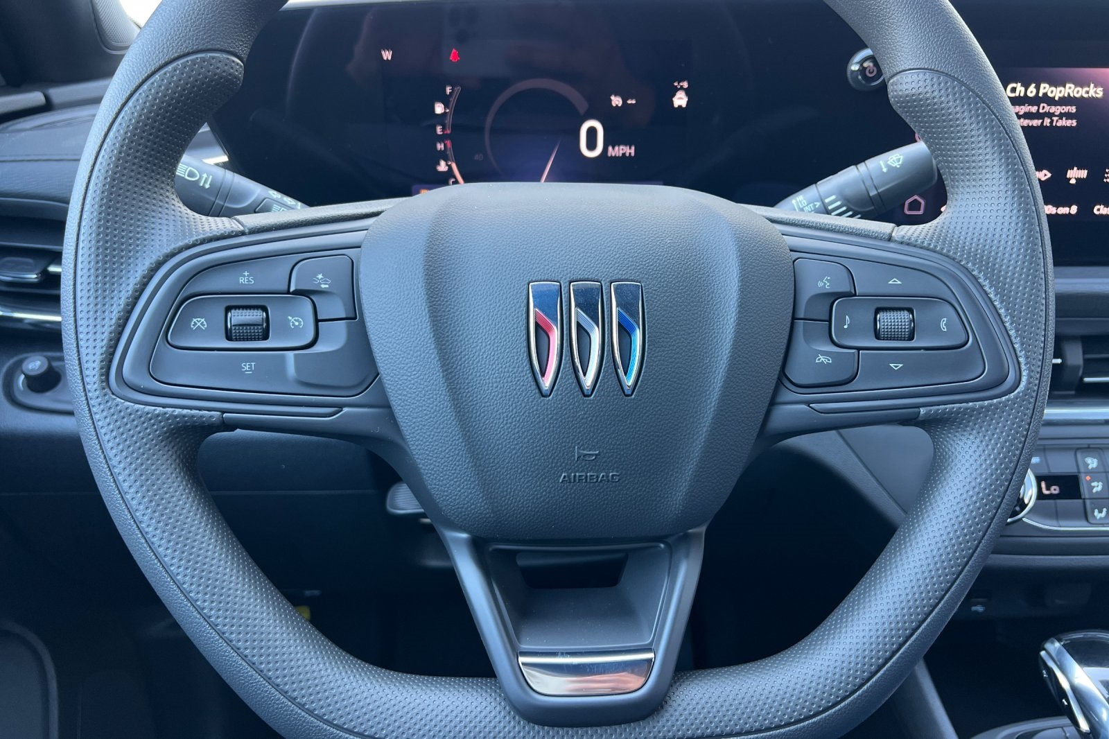Vehicle image 13 of 31