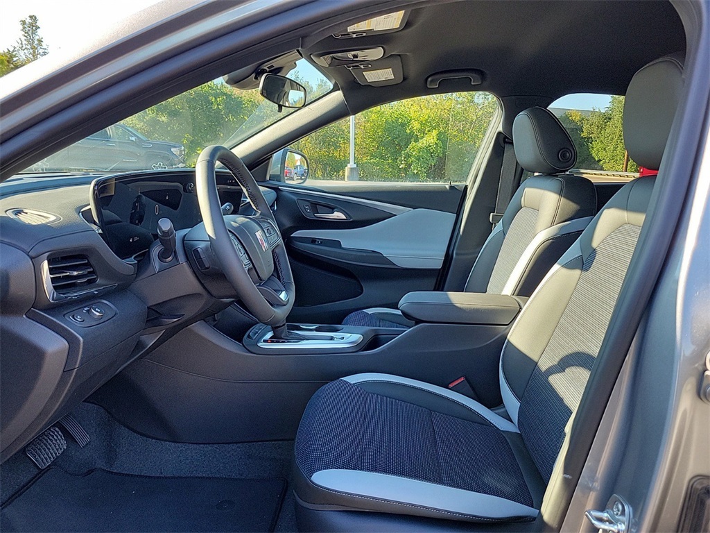 2025 Buick Envista Preferred Image 11 of 30