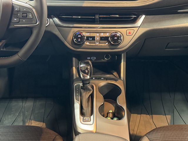 2025 Buick Envista Preferred Image 32 of 46