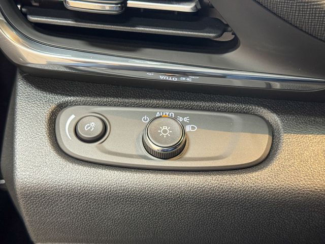 2025 Buick Envista Preferred Image 41 of 46