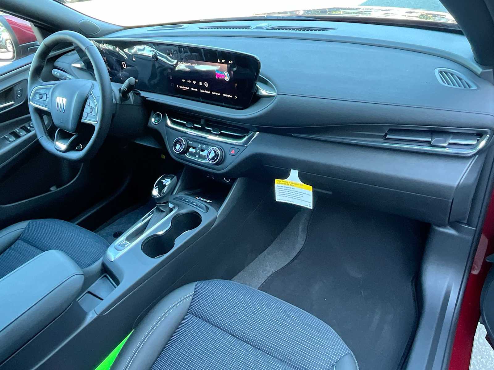 2025 Buick Envista Preferred Image 24 of 25