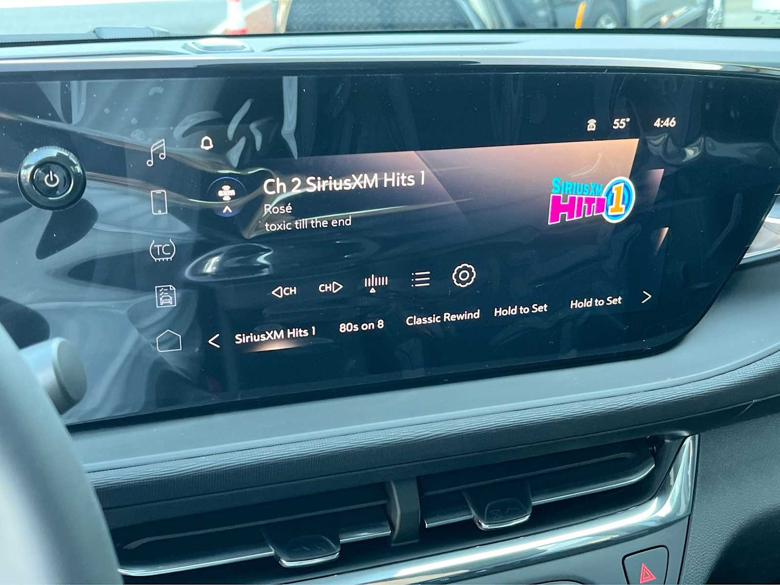 2025 Buick Envista Preferred Image 12 of 25