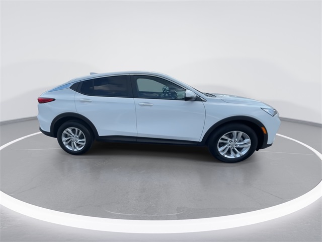 Vehicle image 15 of 44