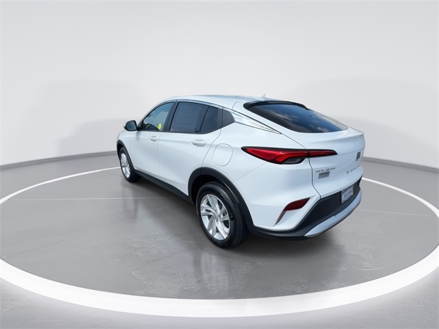 Vehicle image 22 of 44
