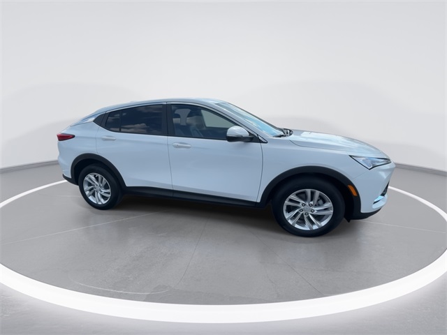 Vehicle image 7 of 44