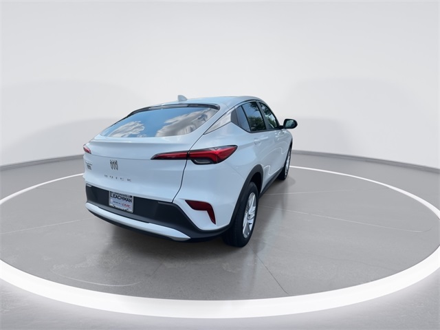 Vehicle image 18 of 44