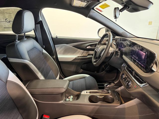 2025 Buick Envista Preferred Image 27 of 46