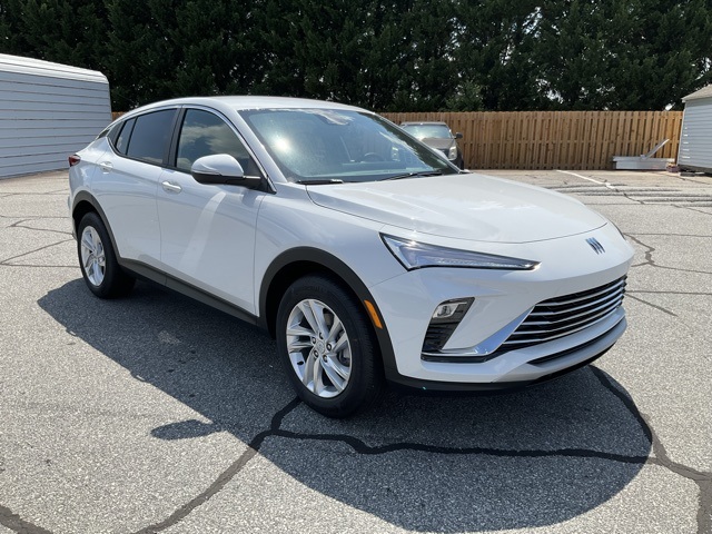 Vehicle image 3 of 24