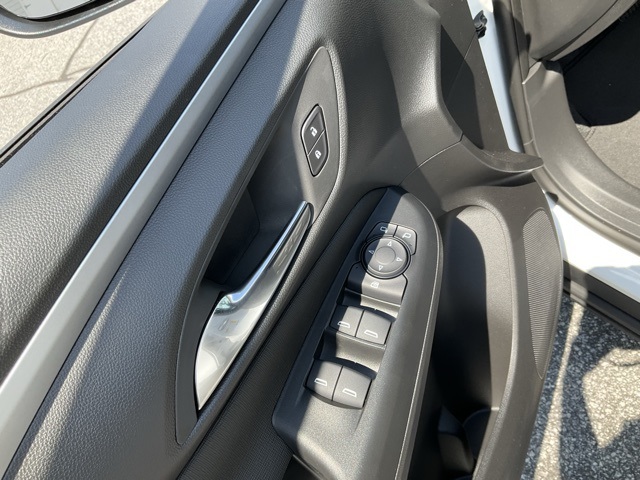 Vehicle image 23 of 24