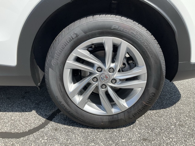 Vehicle image 7 of 24