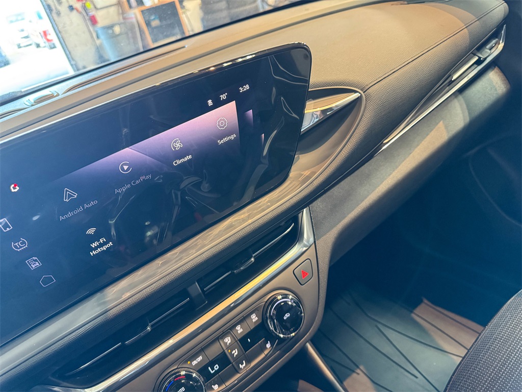 2025 Buick Envista Preferred Image 43 of 45