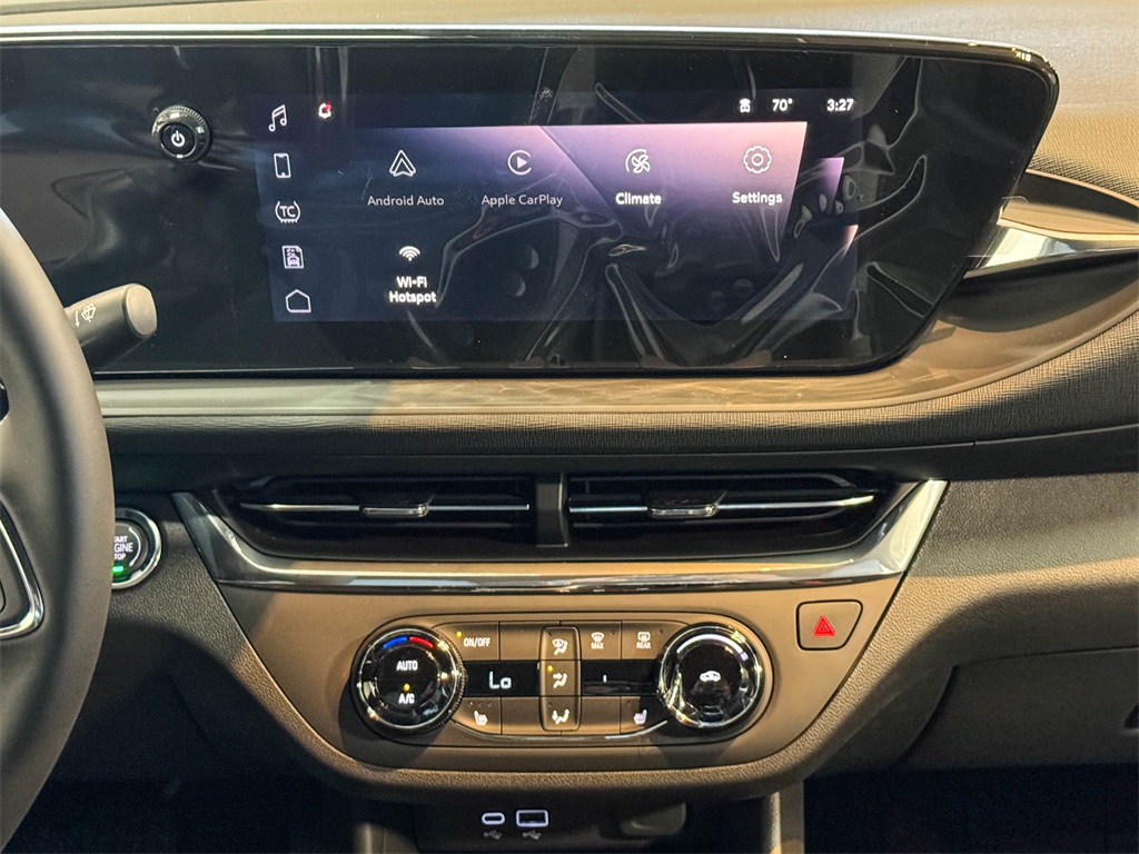 2025 Buick Envista Preferred Image 32 of 45