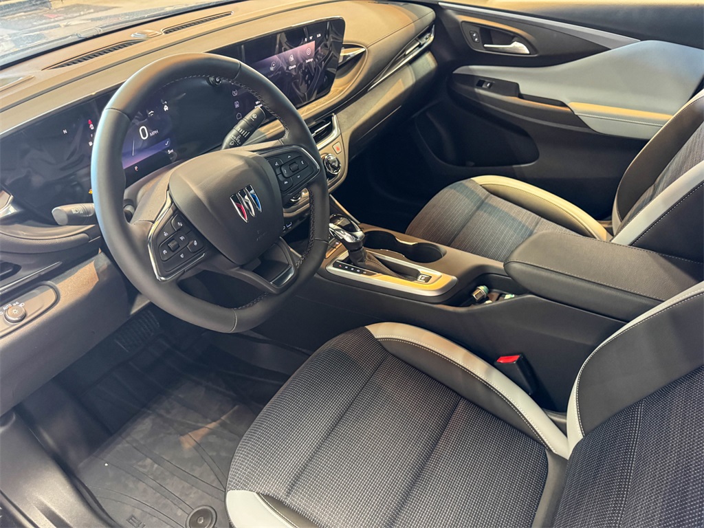 2025 Buick Envista Preferred Image 27 of 45