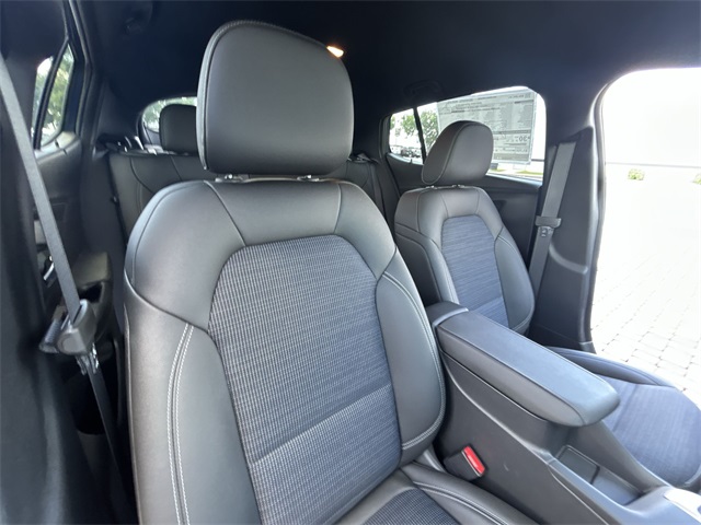 Vehicle image 42 of 45