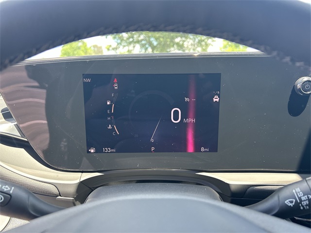 Vehicle image 28 of 45