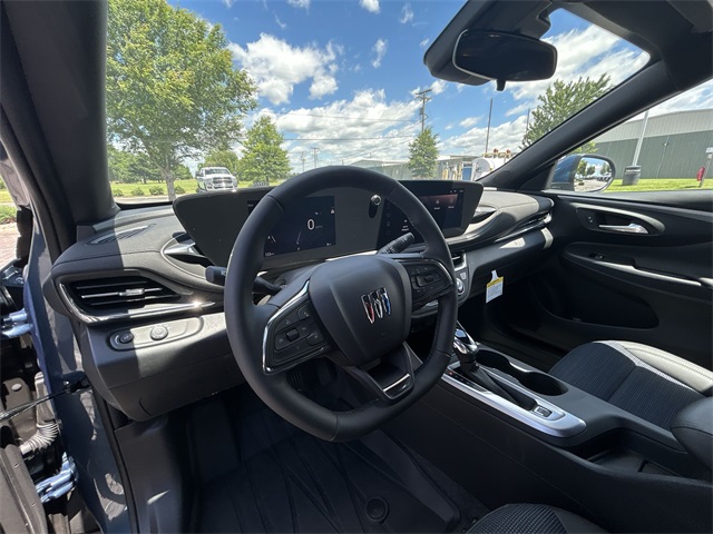 Vehicle image 26 of 45