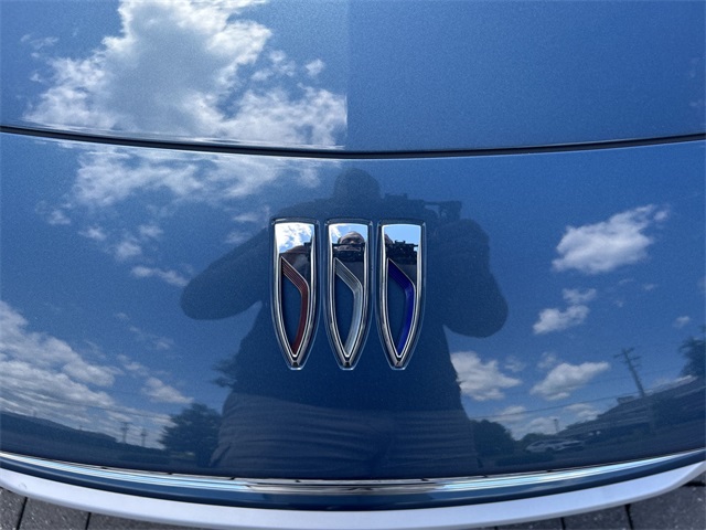 Vehicle image 44 of 45
