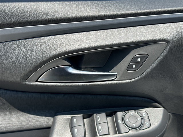 Vehicle image 24 of 34
