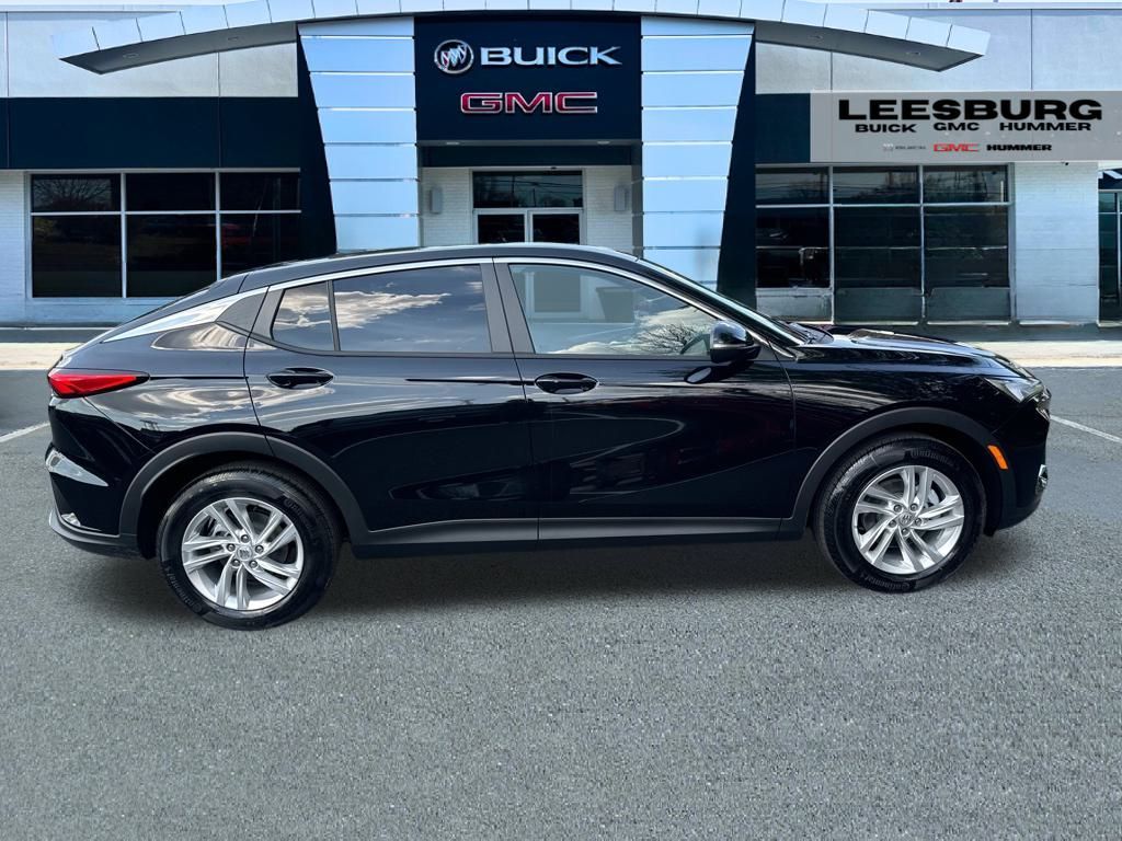 2025 Buick Envista Preferred Image 4 of 51