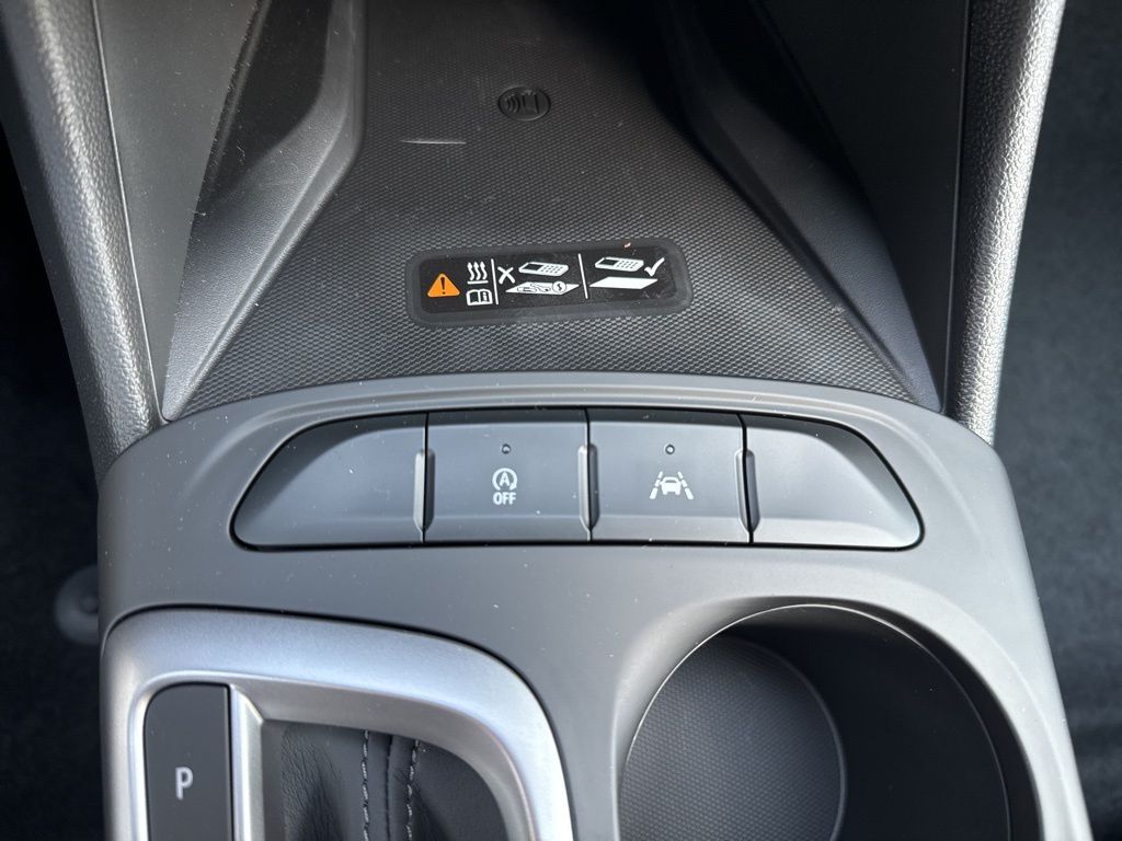 2025 Buick Envista Preferred Image 32 of 51