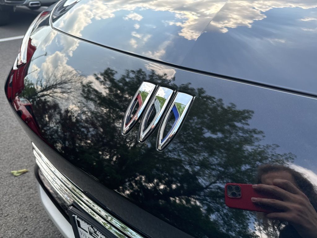 2025 Buick Envista Preferred Image 40 of 51