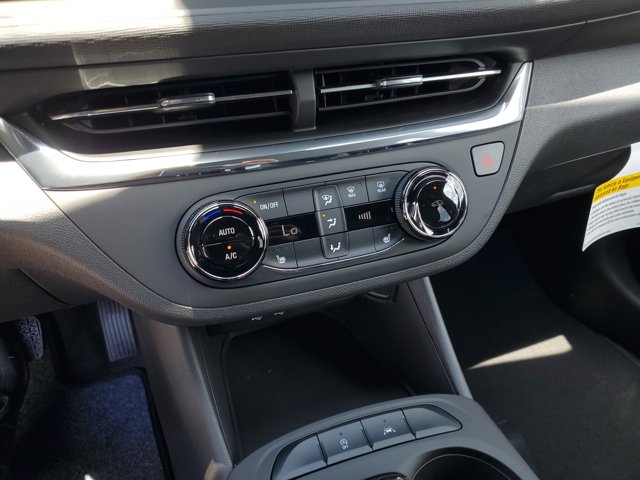 Vehicle image 14 of 15