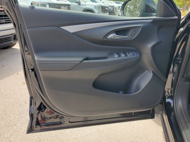 Vehicle image 12 of 16