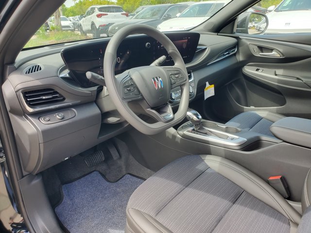 Vehicle image 9 of 16