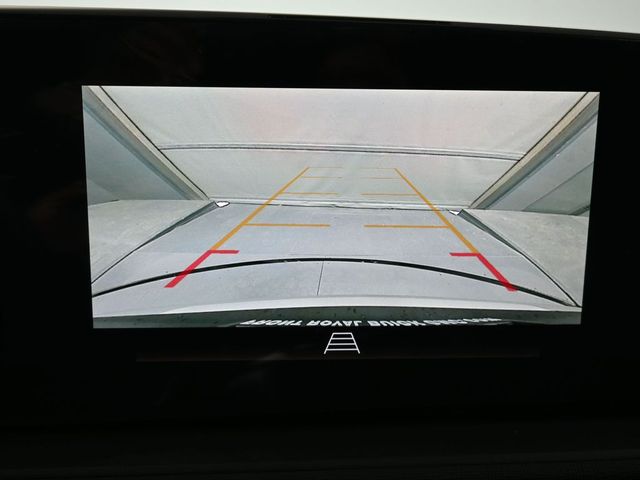 Vehicle image 37 of 47